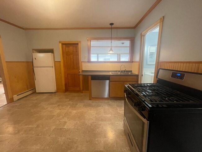 Foto del edificio - 345 Houghton St