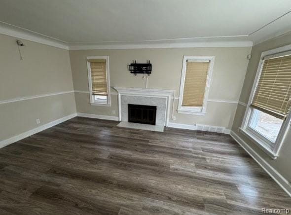 Building Photo - 10407 Roxbury St