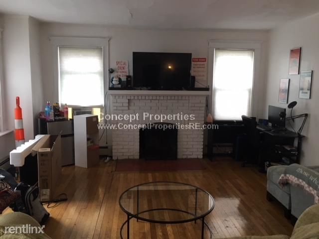 Foto del edificio - 3 br, 2 bath  - 12 Hammondswood Rd # 1M