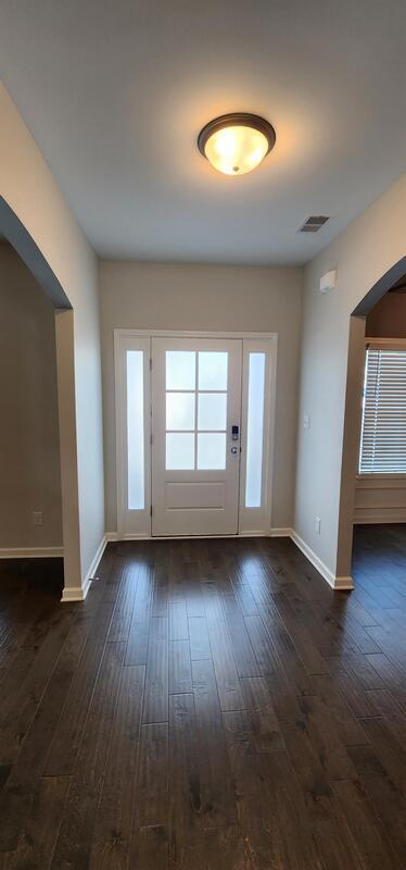 Building Photo - 228 Shoshone Cir