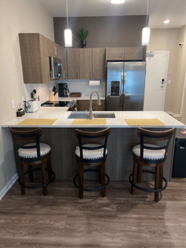 3420 Broadway Blvd Unit 5, Kansas City, MO 64111 Room for Rent in