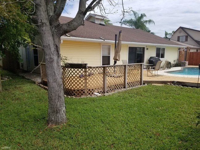 Building Photo - 3 br, 2 bath House - 3530 Aladdin Ave