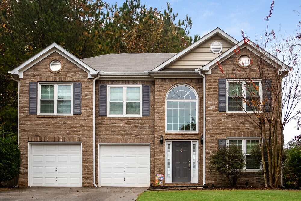 Primary Photo - 1005 Crooked Creek Ct SE