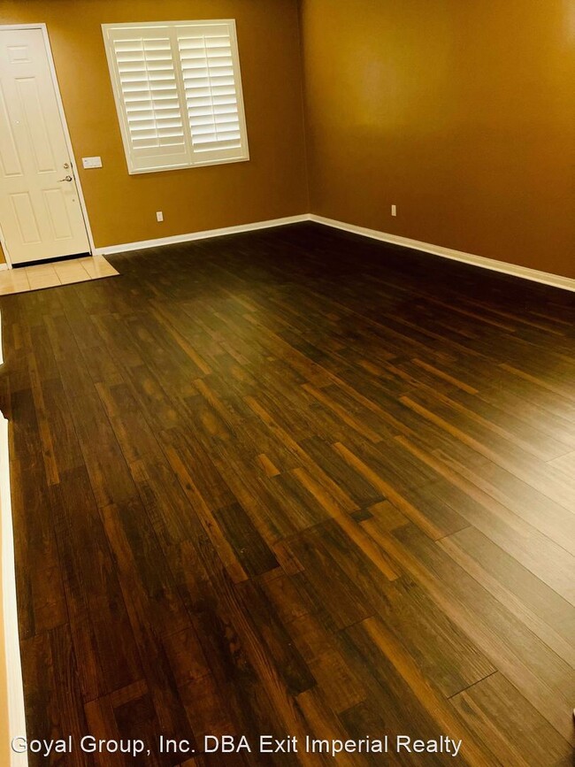 Foto del edificio - 4 br, 3 bath House - 624 Cinnabar St.