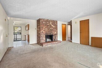 Building Photo - 5660 SW 180th Ave