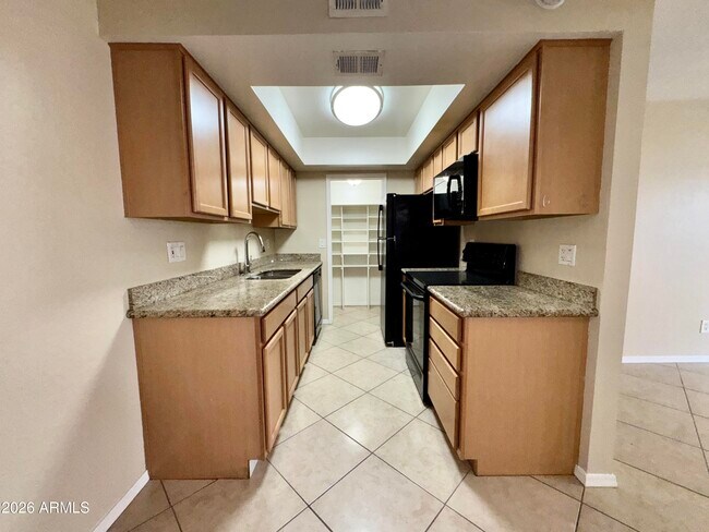 Foto del edificio - 16635 N Cave Creek Rd