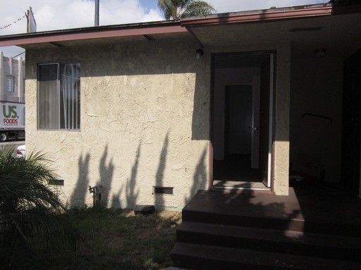 Building Photo - 218 Redondo Ave