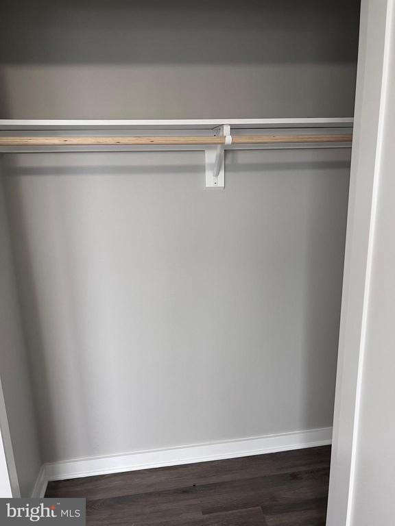 Foto principal - 622 Girard St NE
