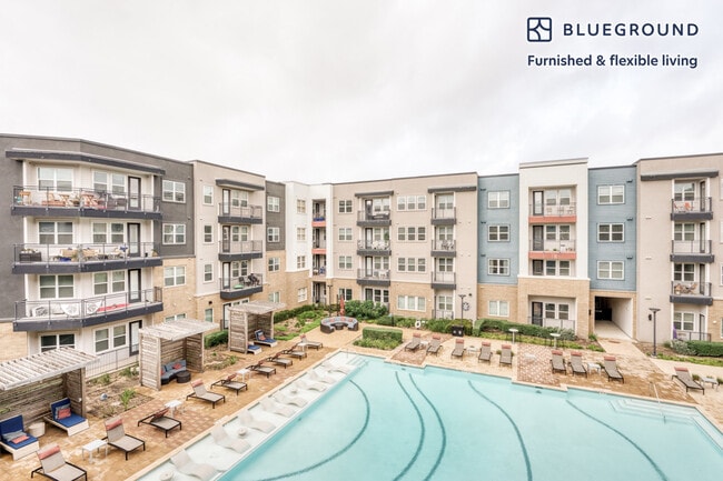 Building Photo - 6107 E Riverside Dr