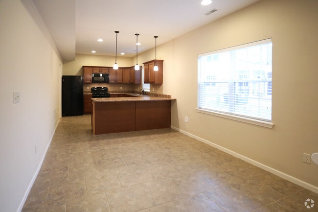 Interior Photo - Cottage Grove