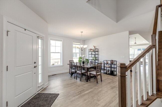 Foto del edificio - 3079 N Spurway Dr