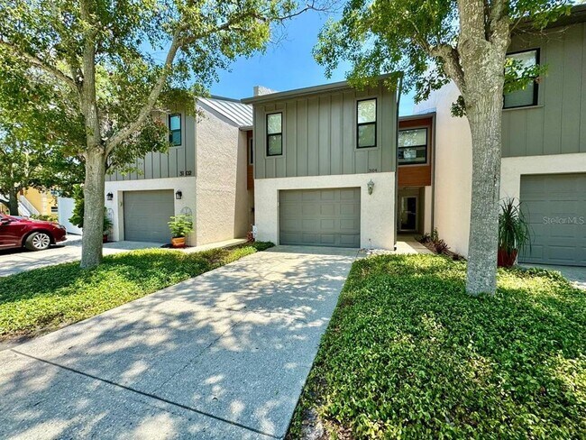 Foto del edificio - 3104 Ekonomou Ct