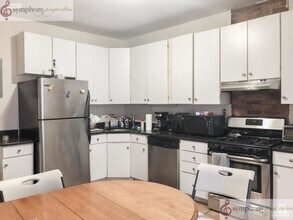 Building Photo - 309 Highland Ave
