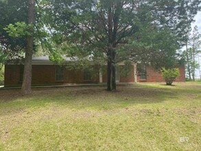 Building Photo - 31520 Stagecoach Rd