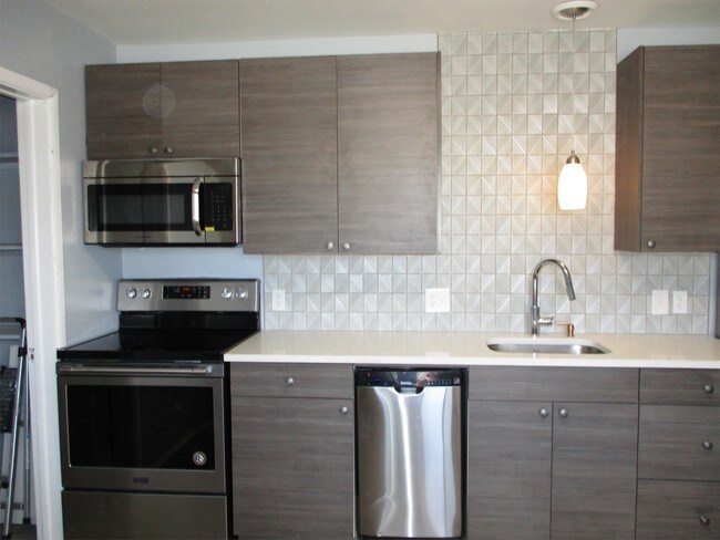 Foto del edificio - 833 Meade St
