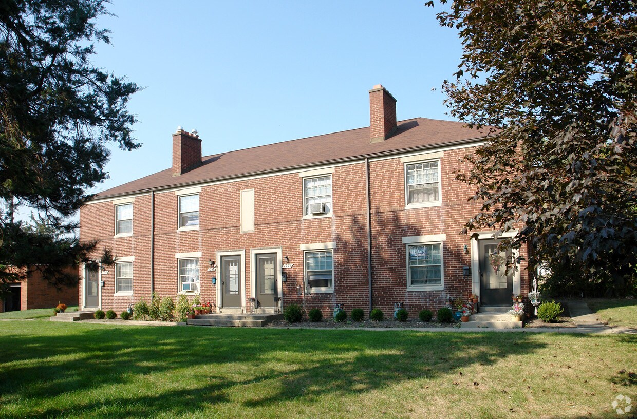 Building Photo - 1767-1773 Northwest Blvd