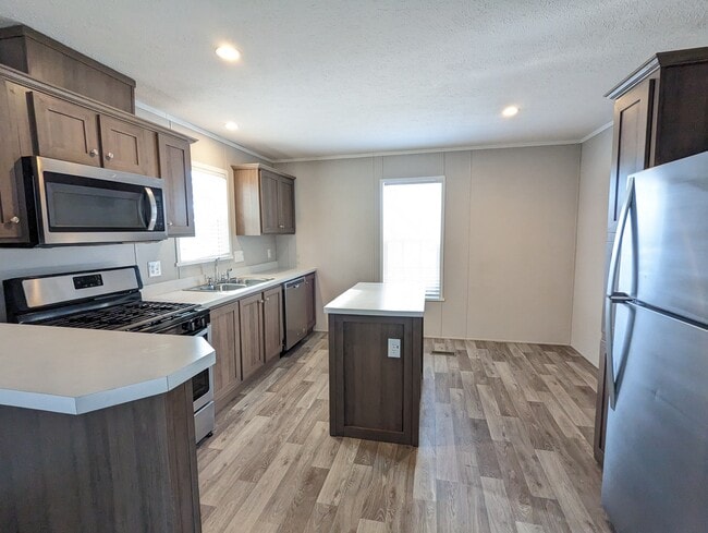 Building Photo - 122 Texas