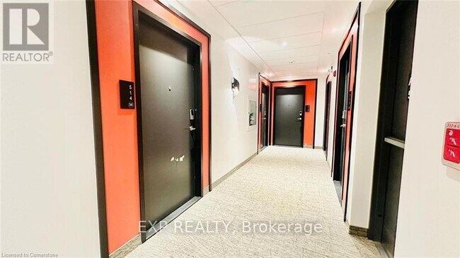 Photo du bâtiment - 312-312 Erb St. W