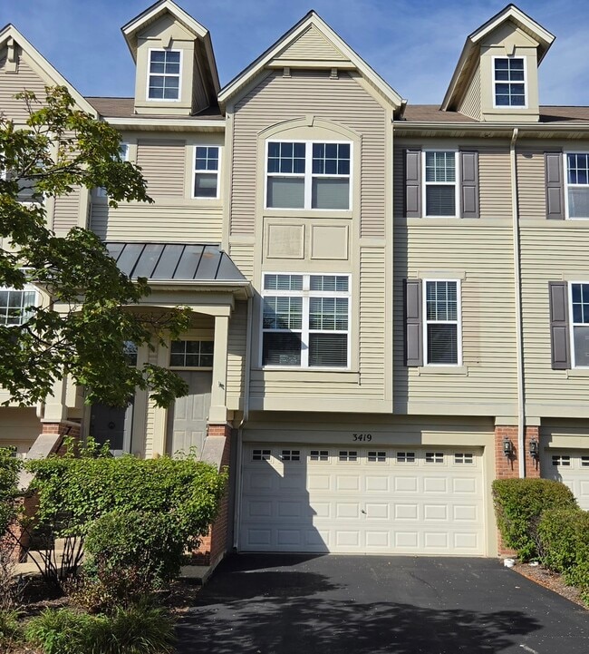 Building Photo - 3419 Bradbury Cir