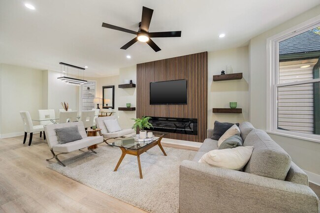 Foto del edificio - 4143 N Drake Ave