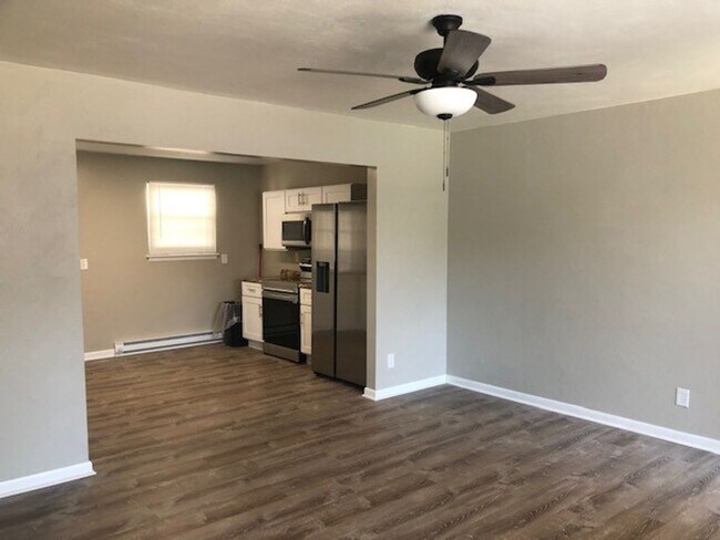 Foto del edificio - 1014 Woronoca Ave