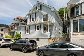 Building Photo - 9 Dartmouth St