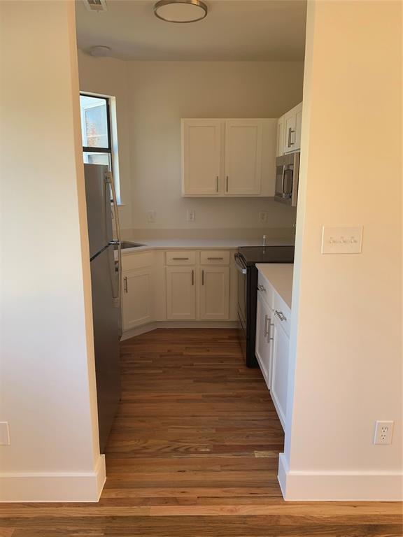 Building Photo - 5105 Vandelia St