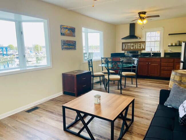 Foto del edificio - 14380 Calvert St