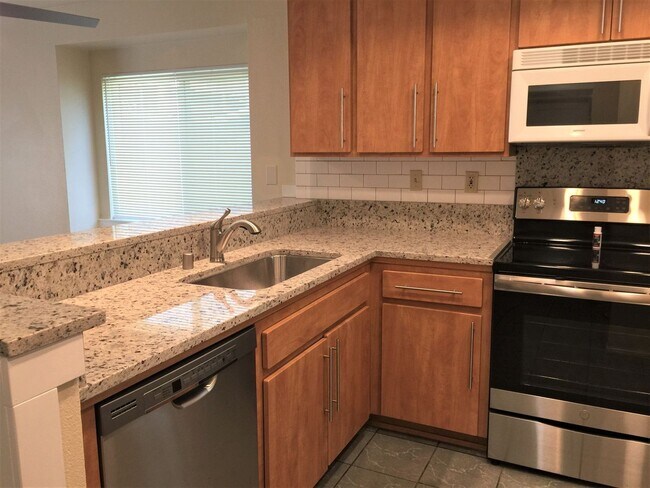 Building Photo - Upgraded Two-Story townhouse in Spring Val...