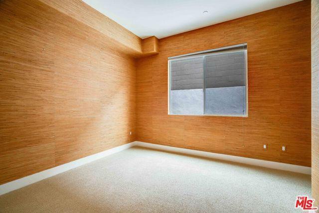 Foto del edificio - 13337 Beach Ave