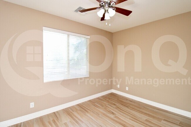 Building Photo - 4018 E Expedition Way