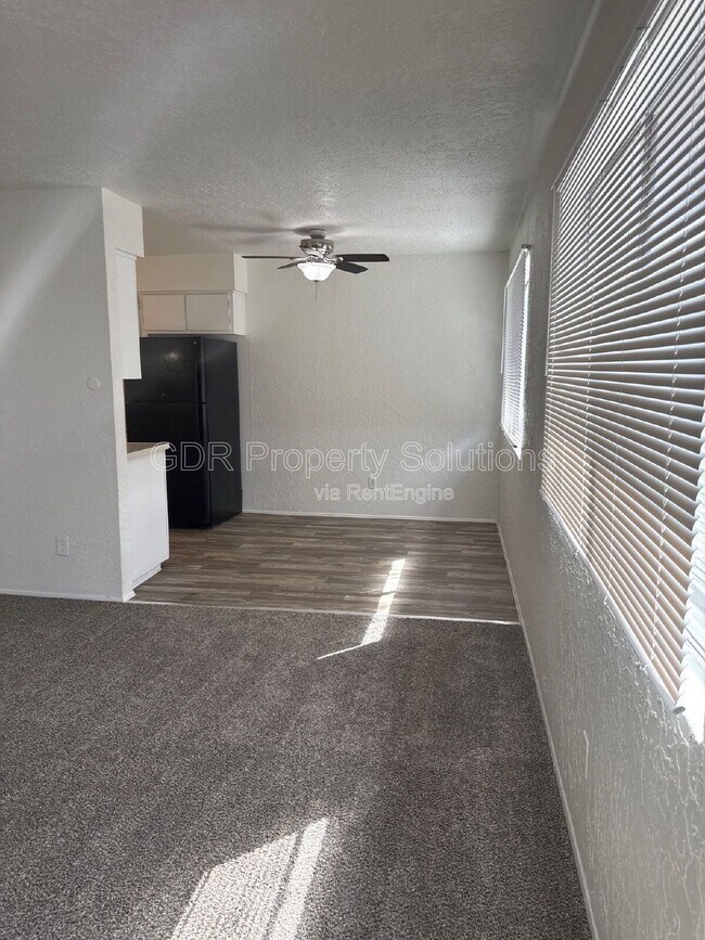 Foto del edificio - 128 General Arnold St NE