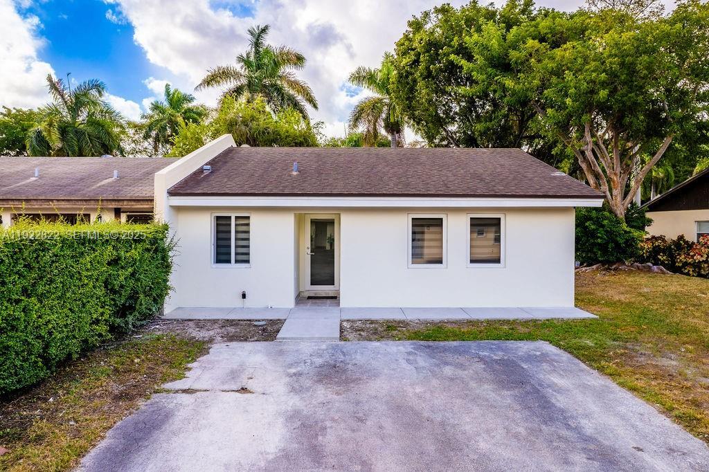Foto principal - 5240 SW 139th Pl