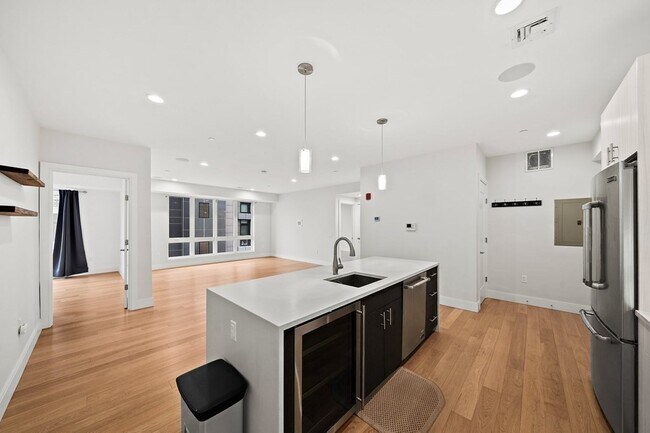 Building Photo - 488 Dorchester Ave