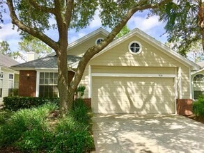 Building Photo - 5131 Sterling Manor Dr
