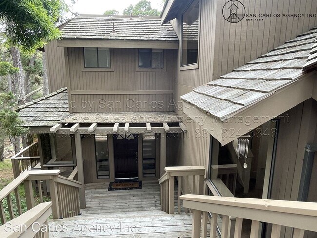 Building Photo - 3 br, 2.5 bath House - 4192 Sunridge Road