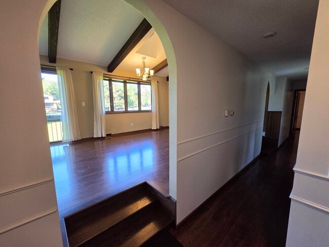 Building Photo - 226451 Kinglet Cir