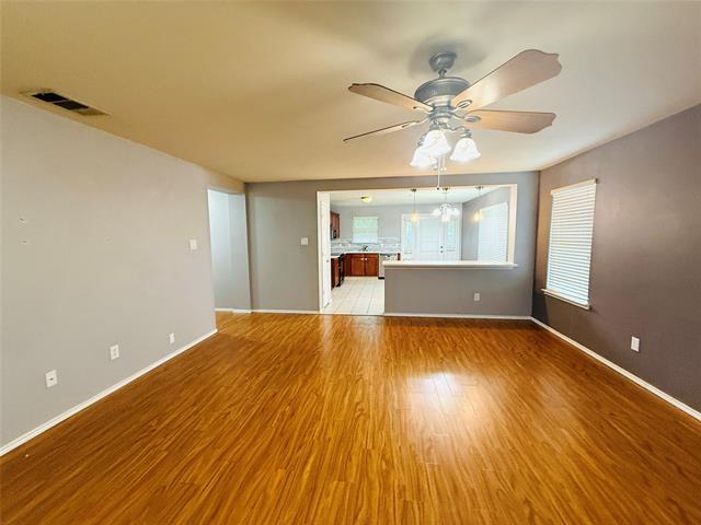 Foto del edificio - 4608 Wheat Field Dr