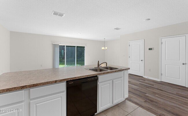 Building Photo - 1620 Primo Ct