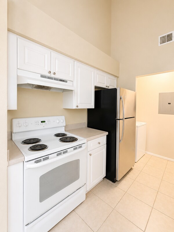 Foto del edificio - 218 Bermuda Lakes Ln