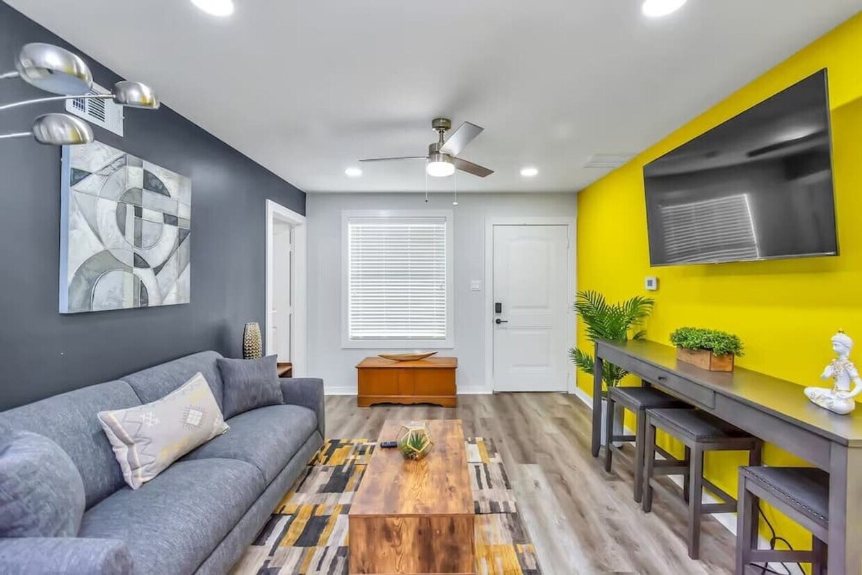 Foto principal - 2620 Arbor St