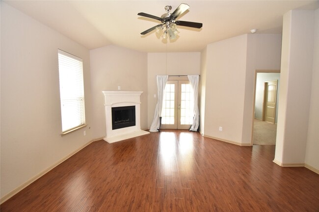 Building Photo - 7134 Breton Bay Pass