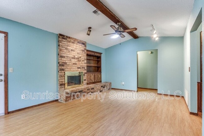 Building Photo - 1832 Michell Dr