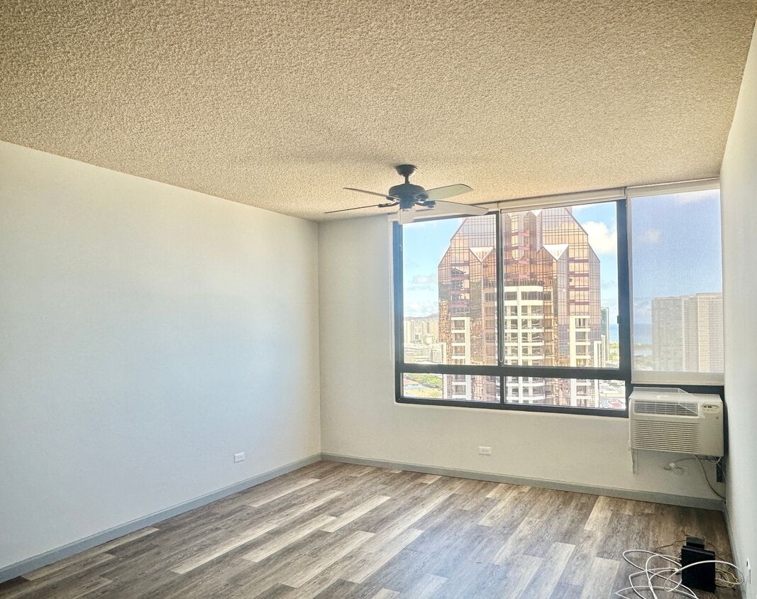 Primary Photo - 1 bedroom 1 bath in Highly Desirable Building