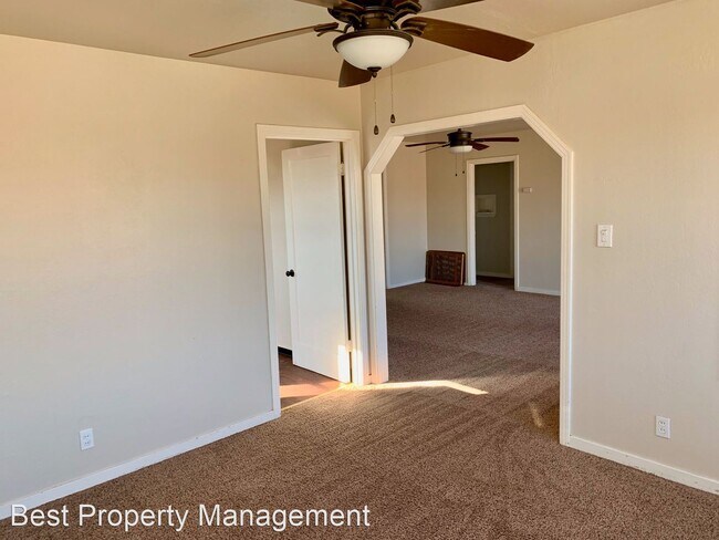 Building Photo - 3 br, 1.5 bath House - 6059 Sellers Avenue