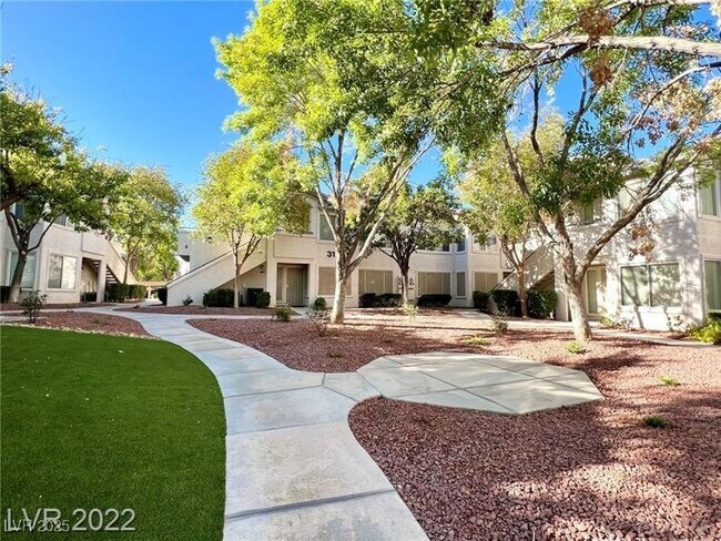 Foto del edificio - 3101 Casey Dr