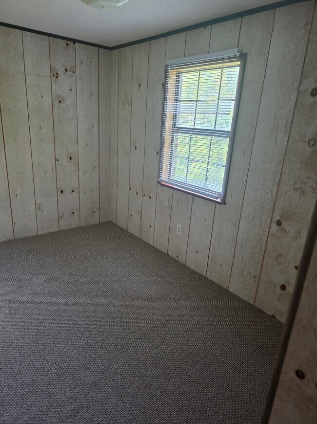 Building Photo - Oak Ridge Apartment