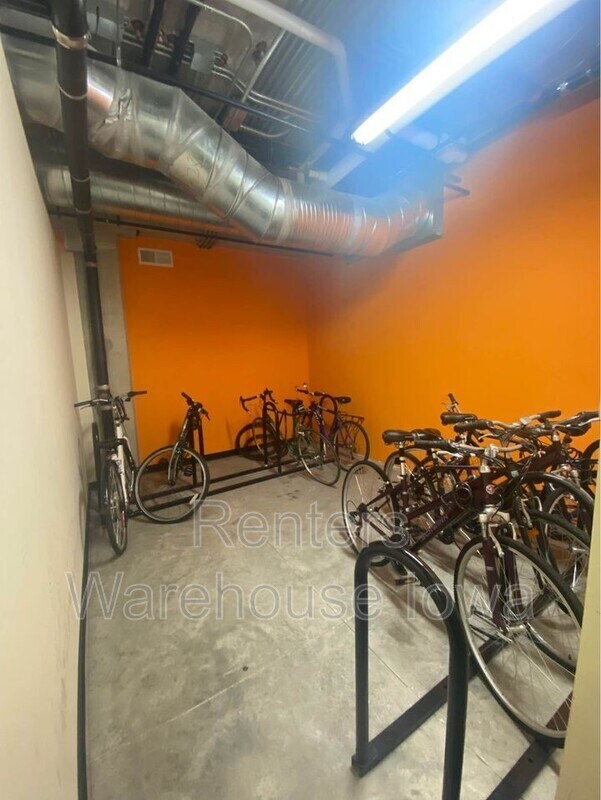 Foto del edificio - 309 E 5th St