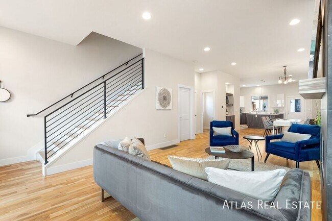 Foto del edificio - 3716 N Marion St