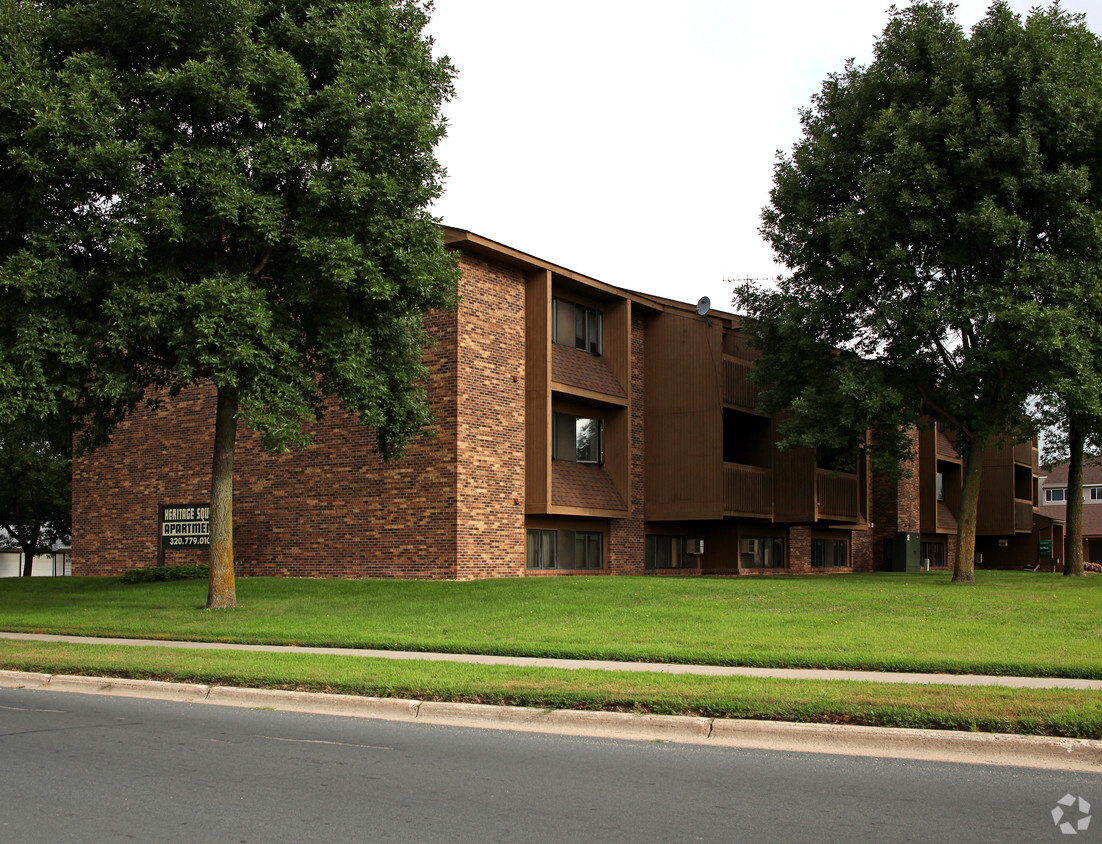 Foto principal - Heritage Square Apartments